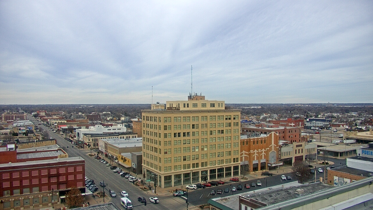 Thumbnail for current weather camera view from First National Bank-Hutchinson in Hutchinson, Kansas
