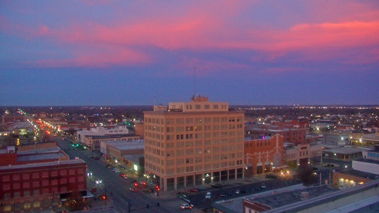 Thumbnail for current weather camera view from First National Bank-Hutchinson in Hutchinson, Kansas