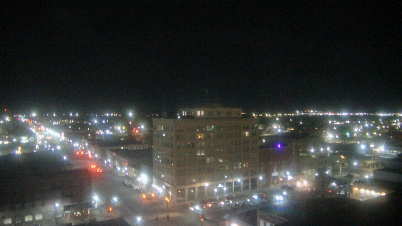 Thumbnail for current weather camera view from First National Bank-Hutchinson in Hutchinson, Kansas