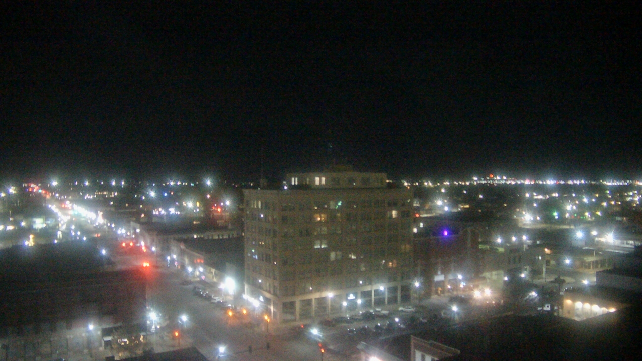 Thumbnail for current weather camera view from First National Bank-Hutchinson in Hutchinson, Kansas