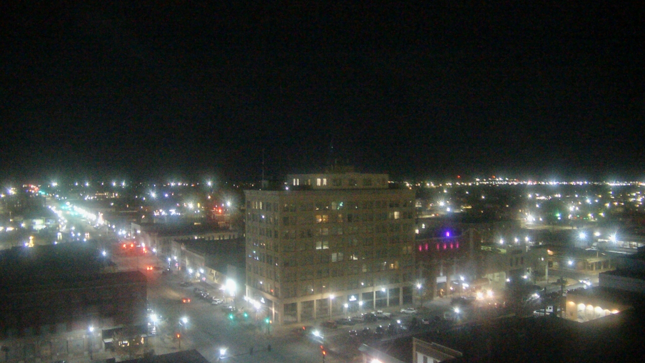Thumbnail for current weather camera view from First National Bank-Hutchinson in Hutchinson, Kansas