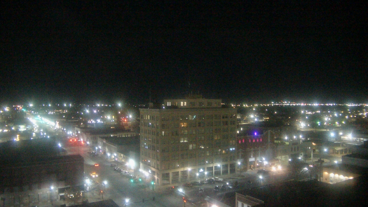 Thumbnail for current weather camera view from First National Bank-Hutchinson in Hutchinson, Kansas