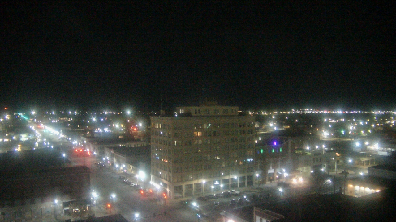 Thumbnail for current weather camera view from First National Bank-Hutchinson in Hutchinson, Kansas