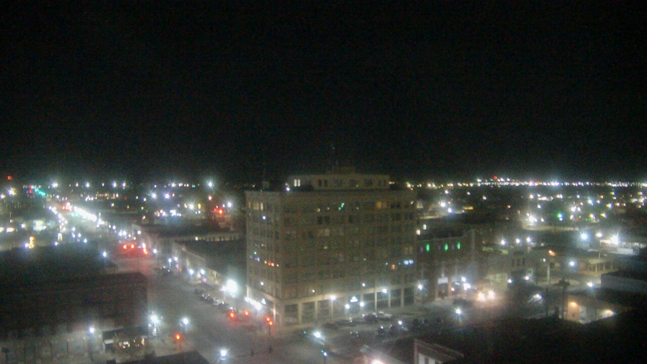 Thumbnail for current weather camera view from First National Bank-Hutchinson in Hutchinson, Kansas