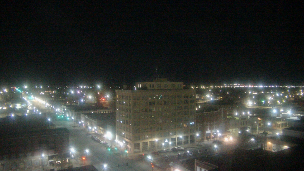 Thumbnail for current weather camera view from First National Bank-Hutchinson in Hutchinson, Kansas