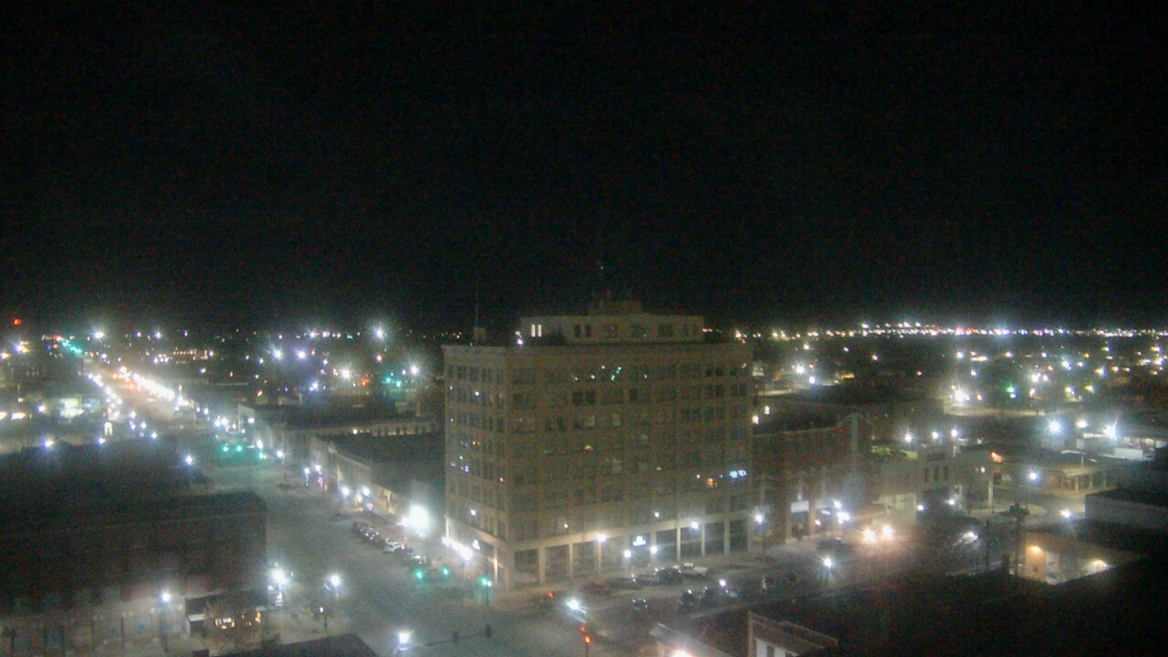 Thumbnail for current weather camera view from First National Bank-Hutchinson in Hutchinson, Kansas
