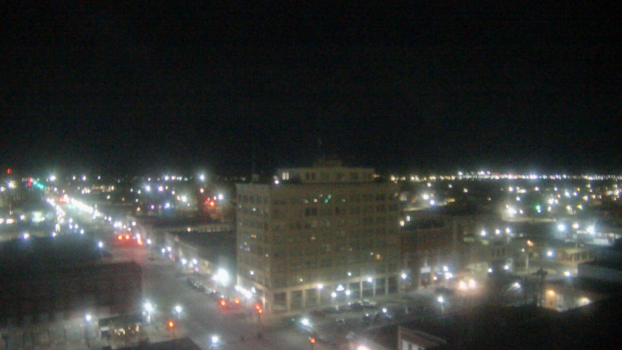 Thumbnail for current weather camera view from First National Bank-Hutchinson in Hutchinson, Kansas