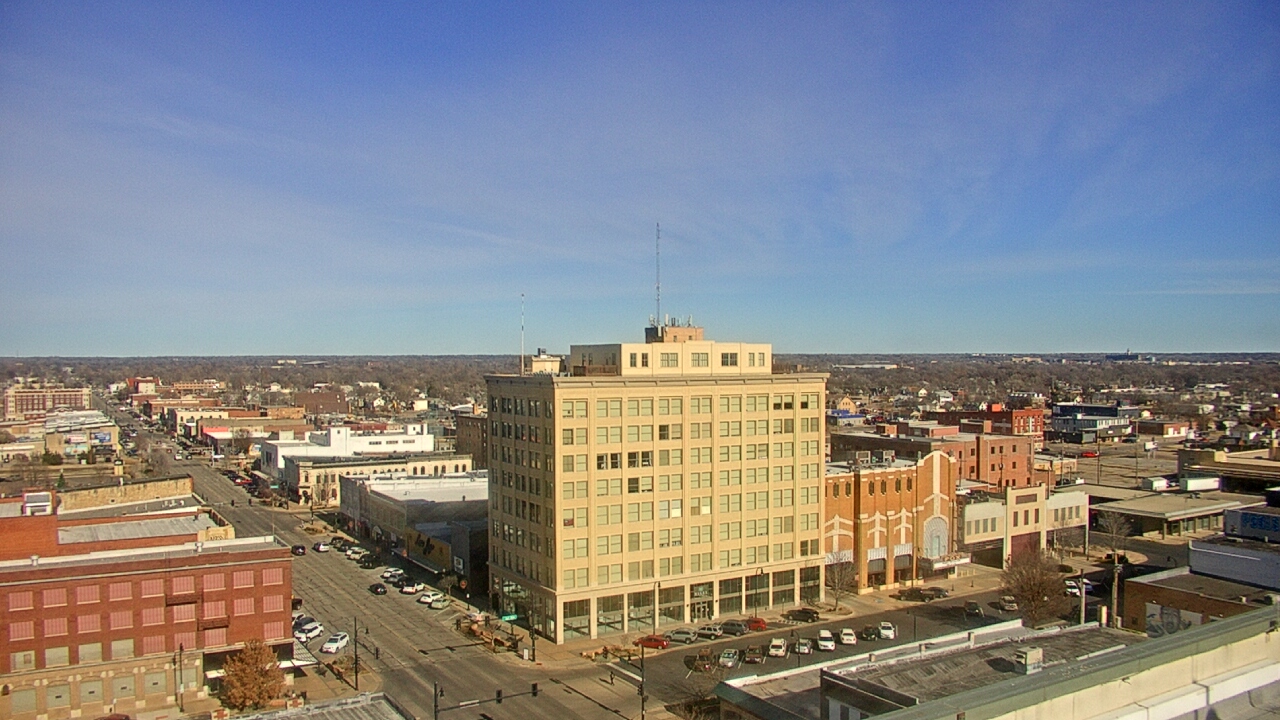Thumbnail for current weather camera view from First National Bank-Hutchinson in Hutchinson, Kansas
