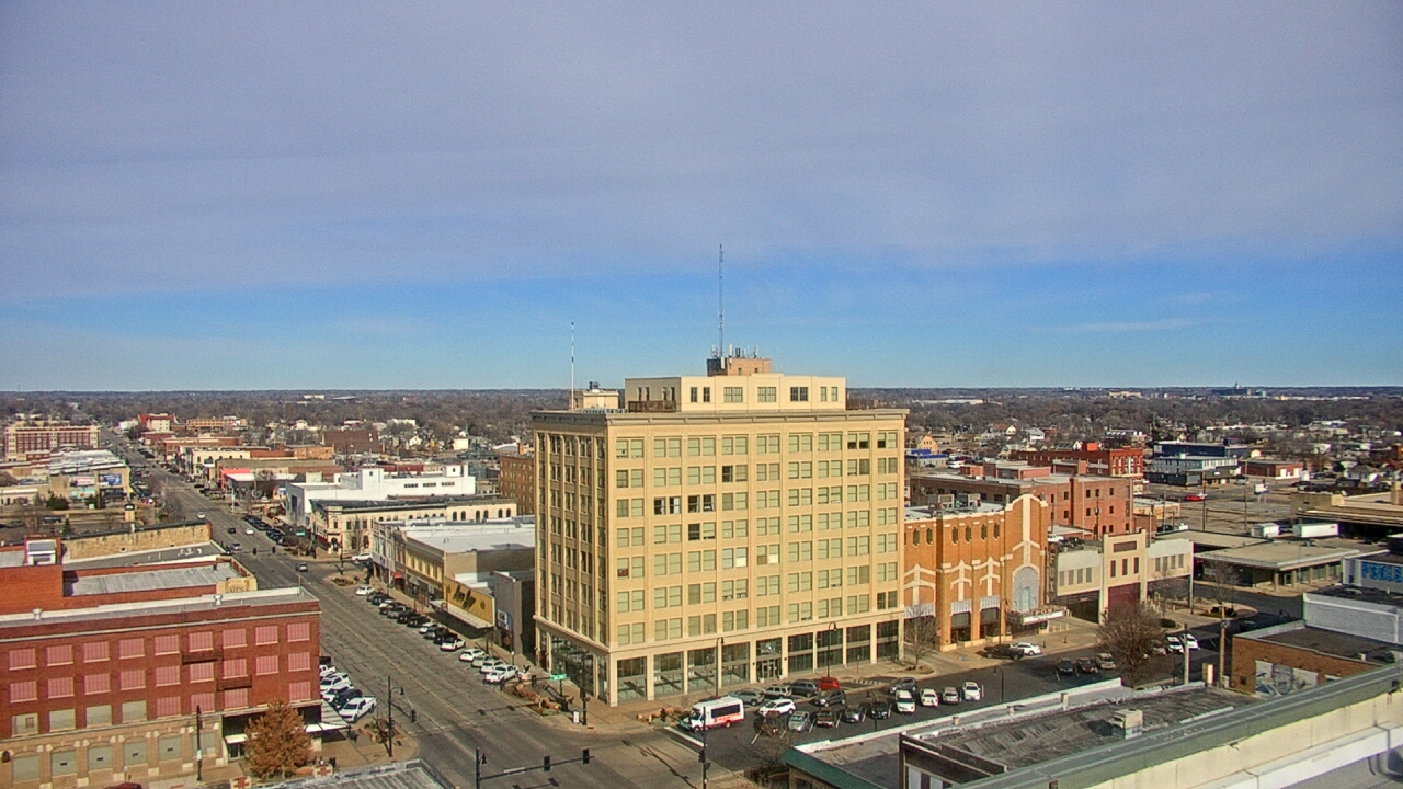 Thumbnail for current weather camera view from First National Bank-Hutchinson in Hutchinson, Kansas