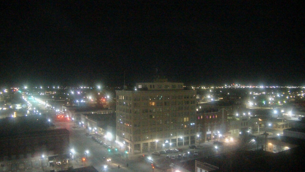 Thumbnail for current weather camera view from First National Bank-Hutchinson in Hutchinson, Kansas