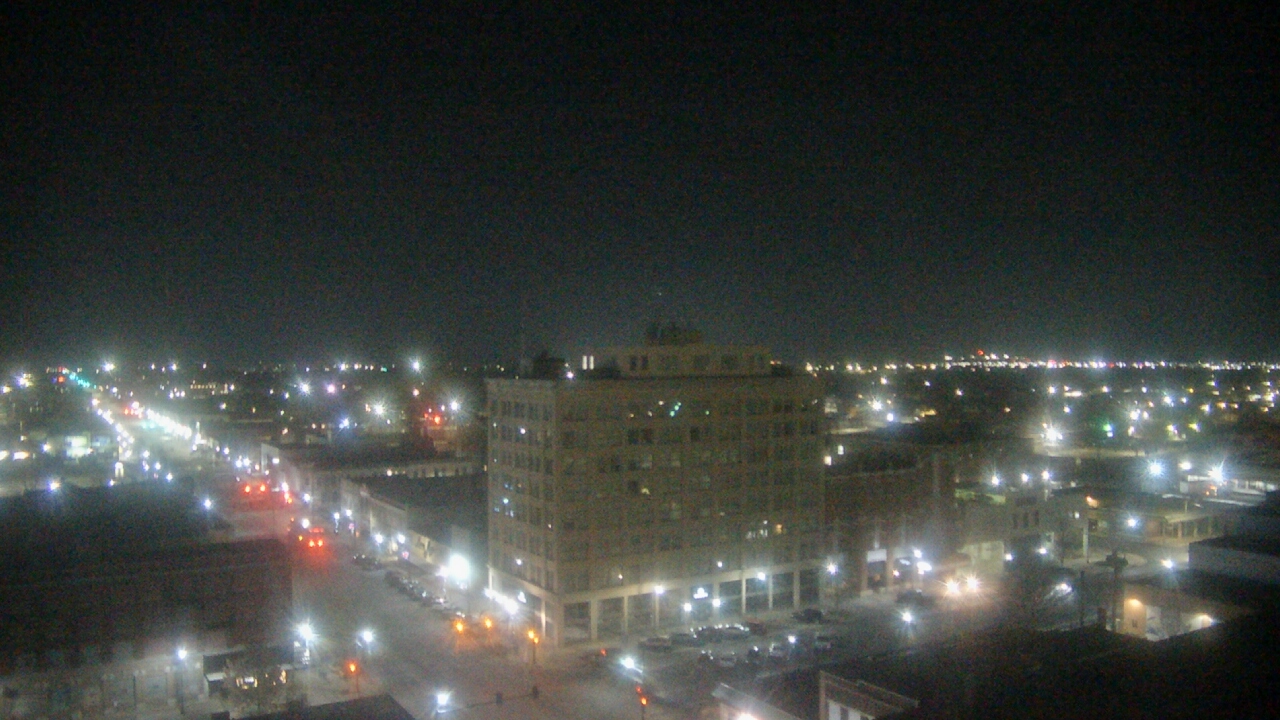 Thumbnail for current weather camera view from First National Bank-Hutchinson in Hutchinson, Kansas