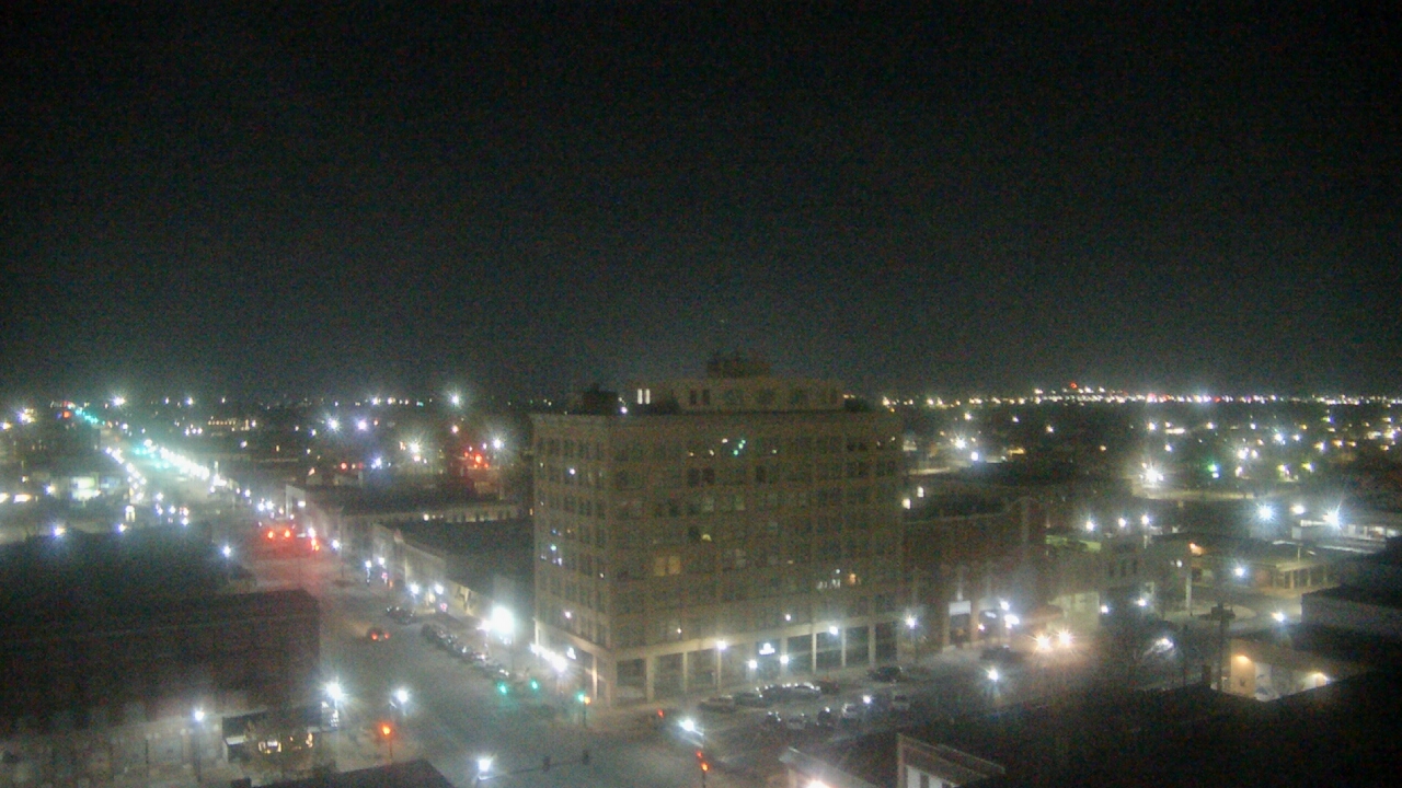Thumbnail for current weather camera view from First National Bank-Hutchinson in Hutchinson, Kansas