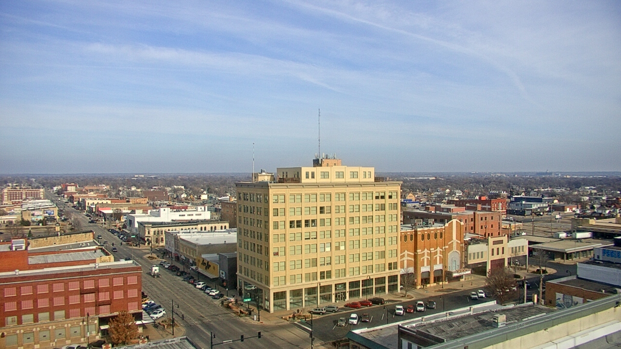 Thumbnail for current weather camera view from First National Bank-Hutchinson in Hutchinson, Kansas