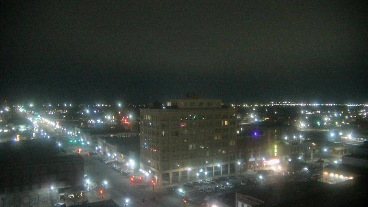Thumbnail for current weather camera view from First National Bank-Hutchinson in Hutchinson, Kansas
