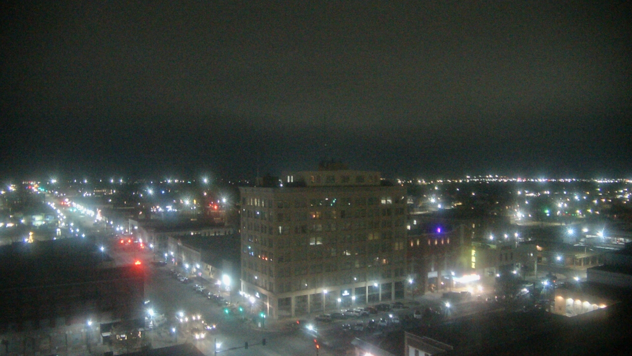 Thumbnail for current weather camera view from First National Bank-Hutchinson in Hutchinson, Kansas