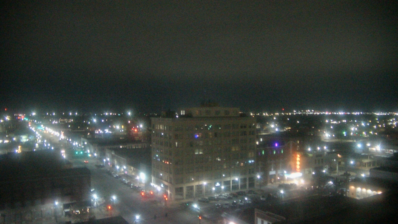 Thumbnail for current weather camera view from First National Bank-Hutchinson in Hutchinson, Kansas