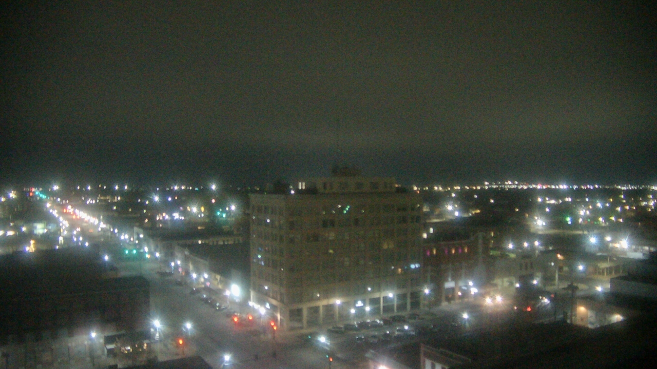 Thumbnail for current weather camera view from First National Bank-Hutchinson in Hutchinson, Kansas