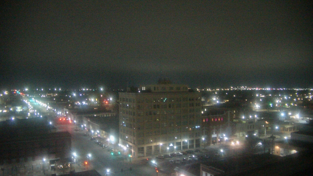 Thumbnail for current weather camera view from First National Bank-Hutchinson in Hutchinson, Kansas