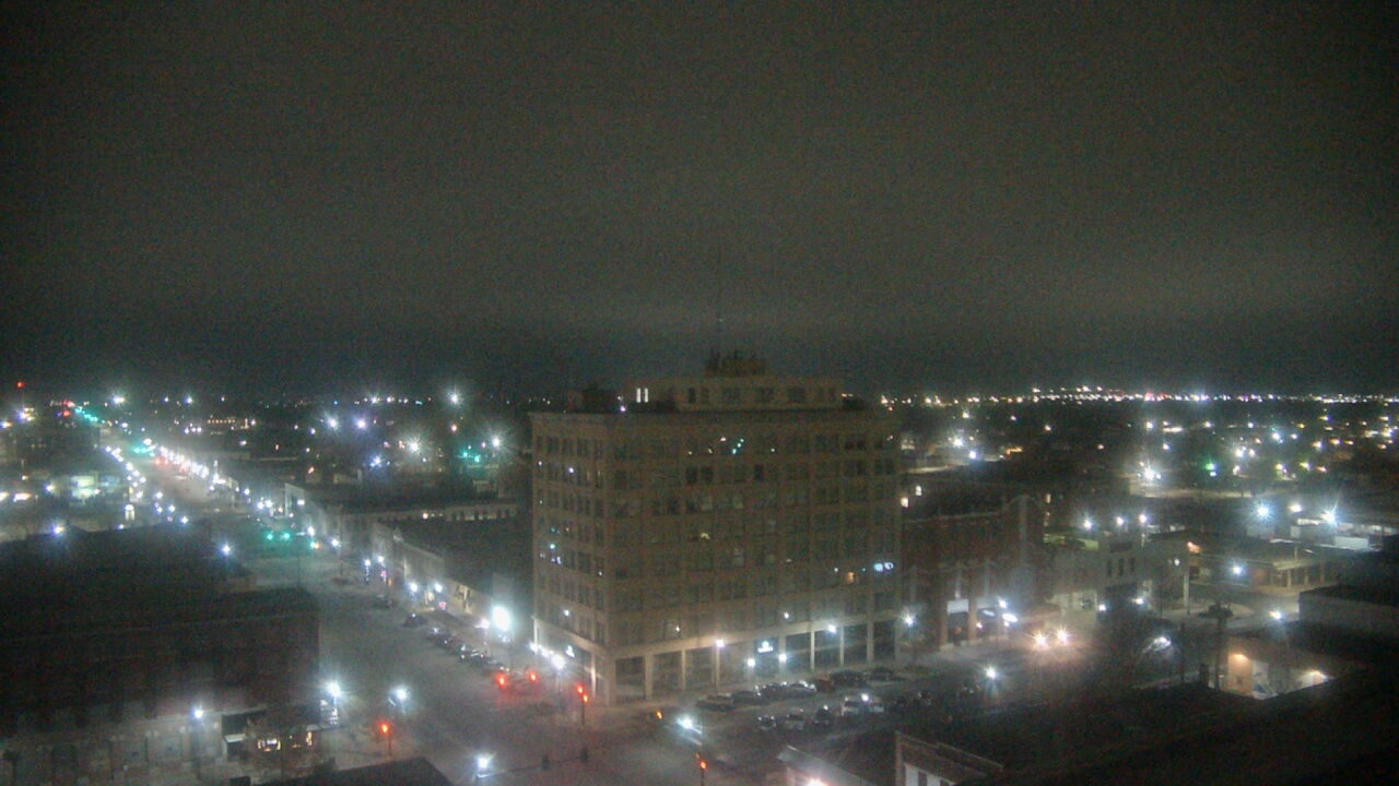 Thumbnail for current weather camera view from First National Bank-Hutchinson in Hutchinson, Kansas