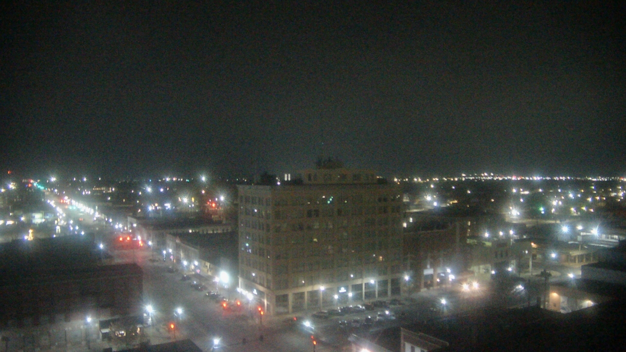 Thumbnail for current weather camera view from First National Bank-Hutchinson in Hutchinson, Kansas