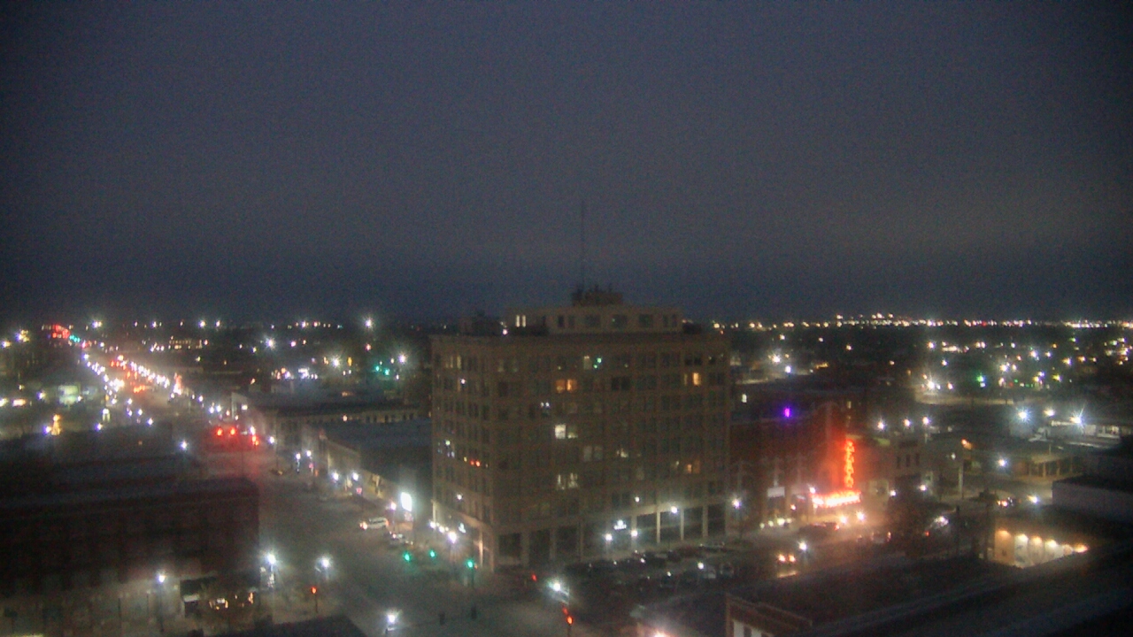 Thumbnail for current weather camera view from First National Bank-Hutchinson in Hutchinson, Kansas