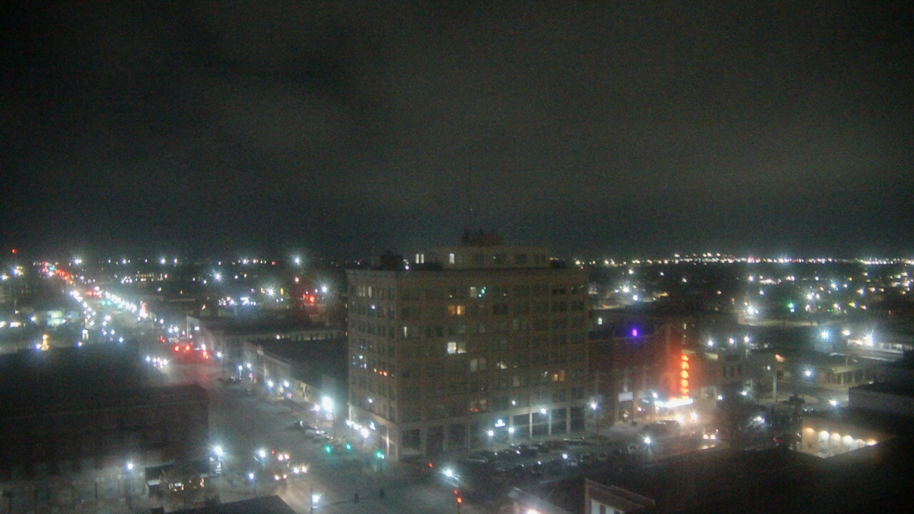 Thumbnail for current weather camera view from First National Bank-Hutchinson in Hutchinson, Kansas