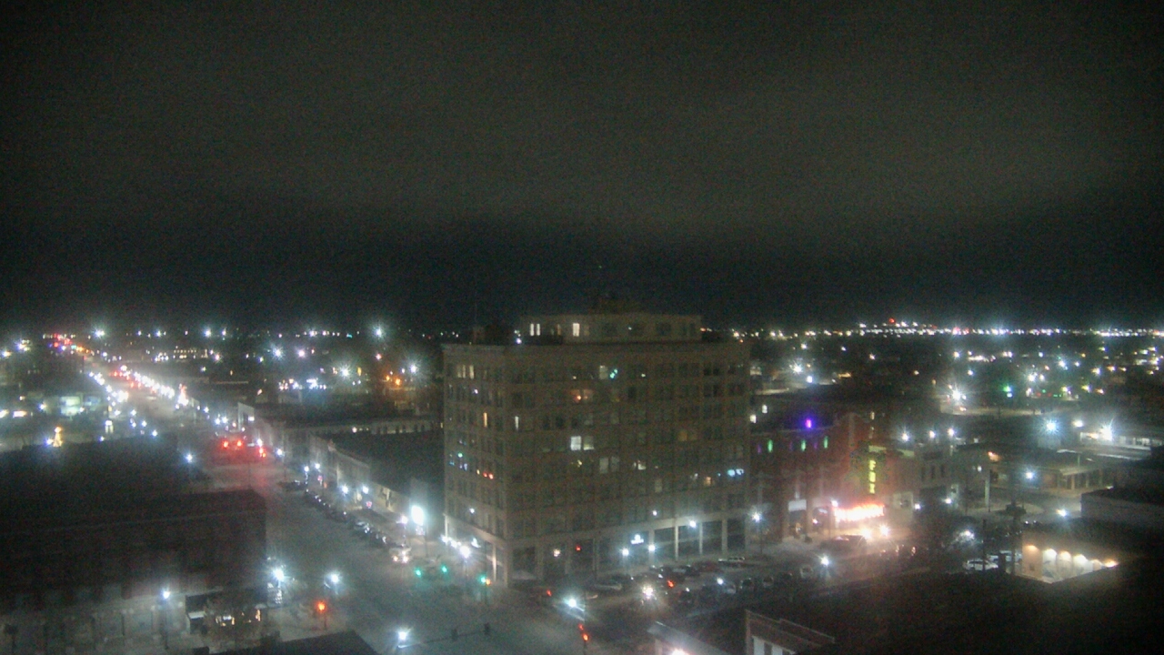 Thumbnail for current weather camera view from First National Bank-Hutchinson in Hutchinson, Kansas