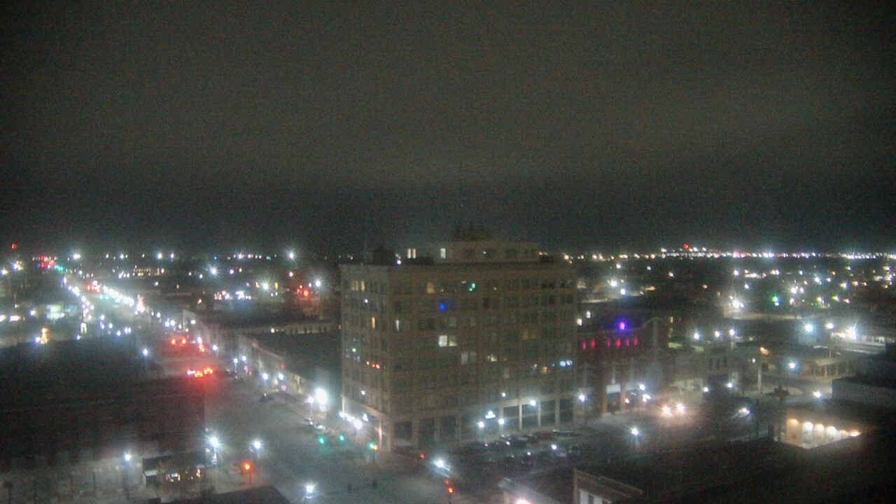 Thumbnail for current weather camera view from First National Bank-Hutchinson in Hutchinson, Kansas