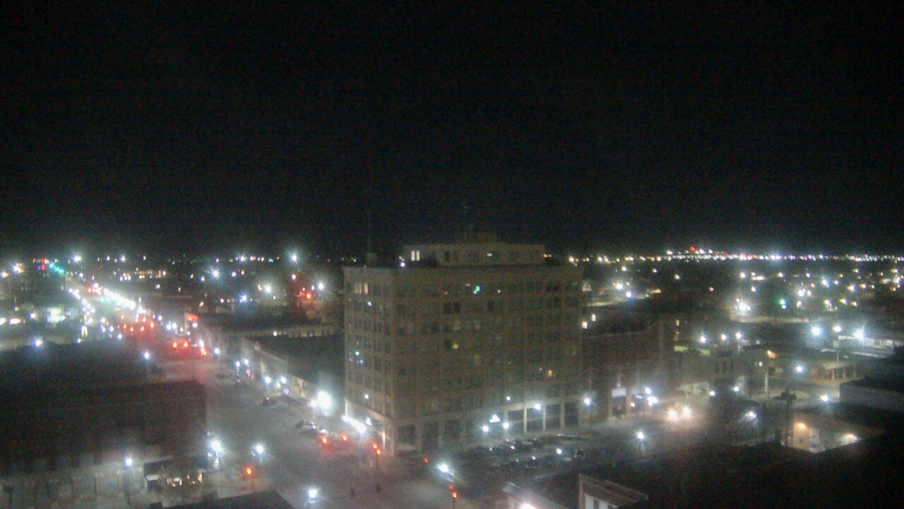 Thumbnail for current weather camera view from First National Bank-Hutchinson in Hutchinson, Kansas