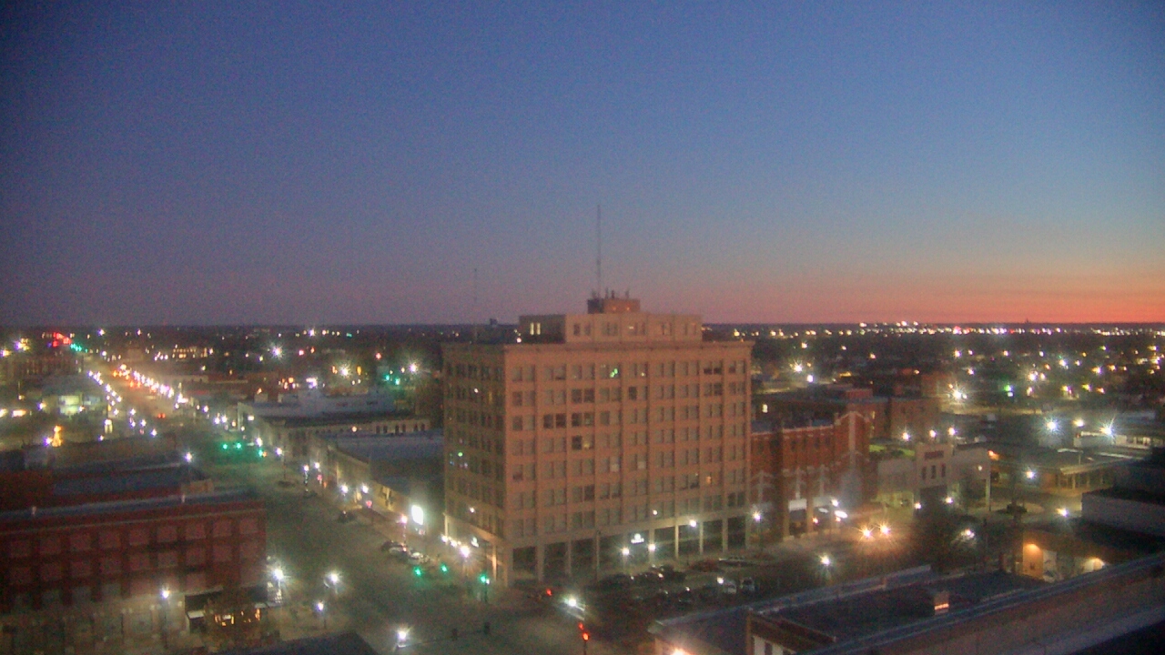 Thumbnail for current weather camera view from First National Bank-Hutchinson in Hutchinson, Kansas