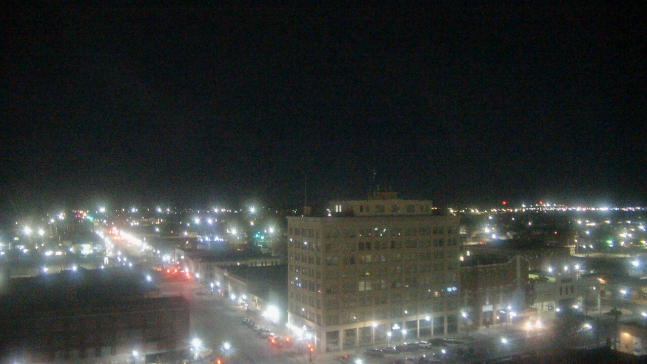 Thumbnail for current weather camera view from First National Bank-Hutchinson in Hutchinson, Kansas