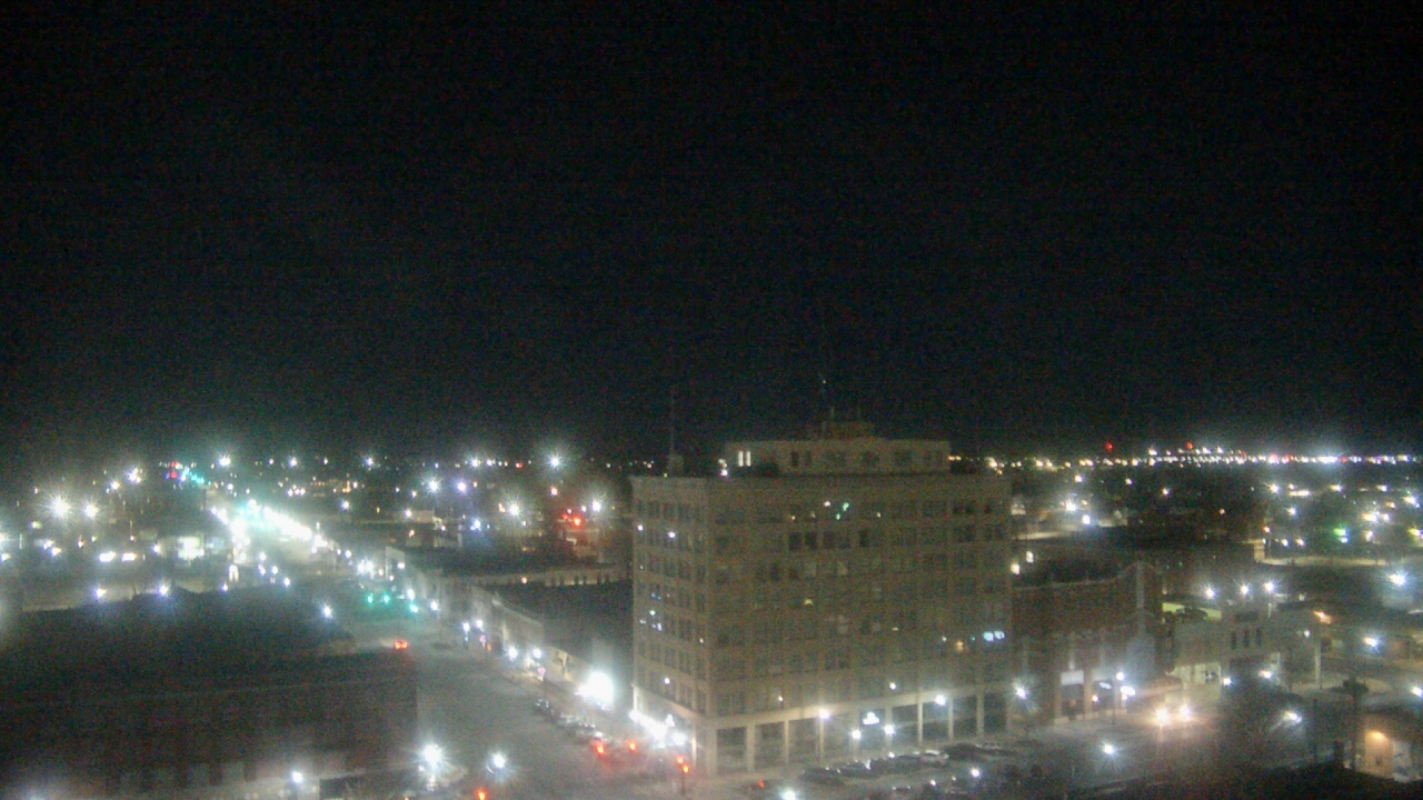Thumbnail for current weather camera view from First National Bank-Hutchinson in Hutchinson, Kansas