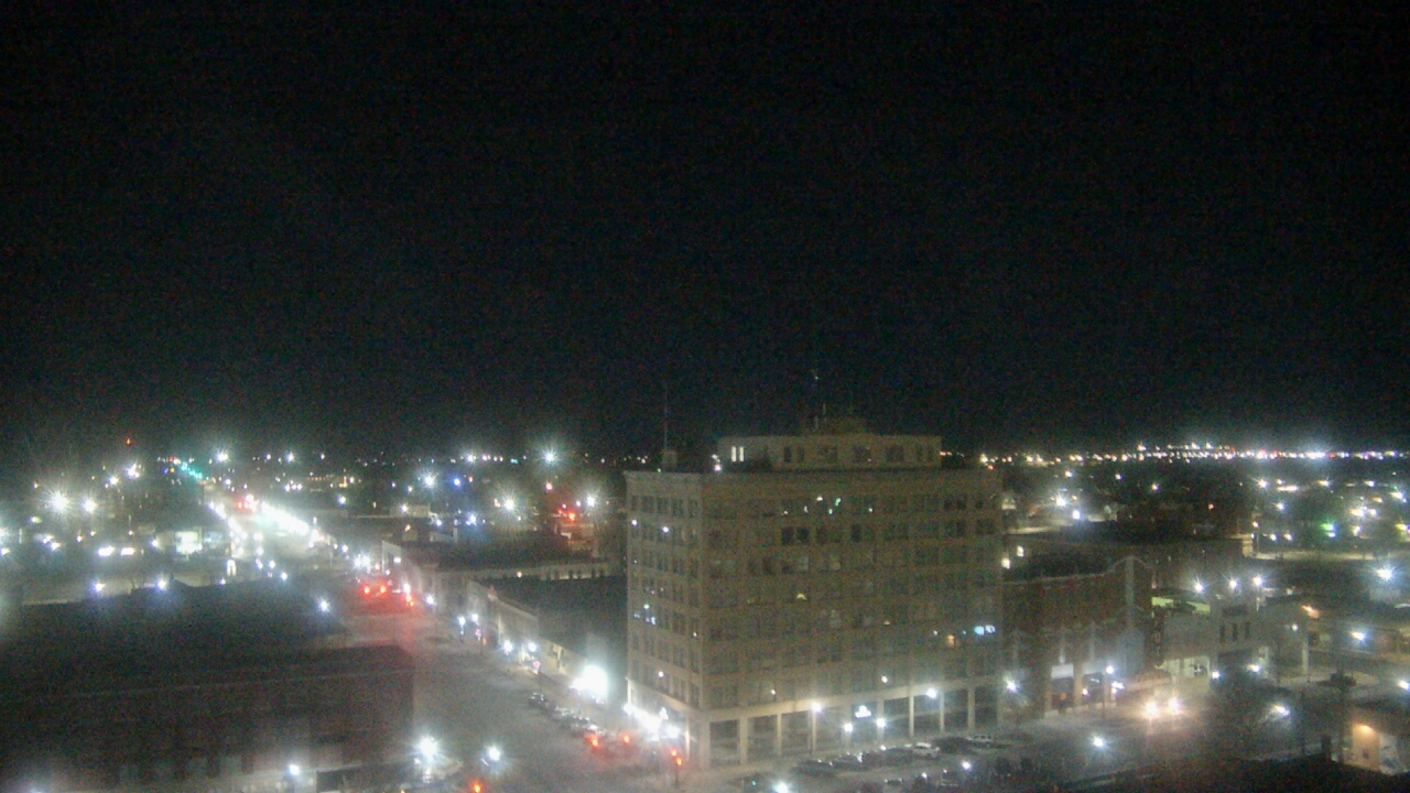 Thumbnail for current weather camera view from First National Bank-Hutchinson in Hutchinson, Kansas