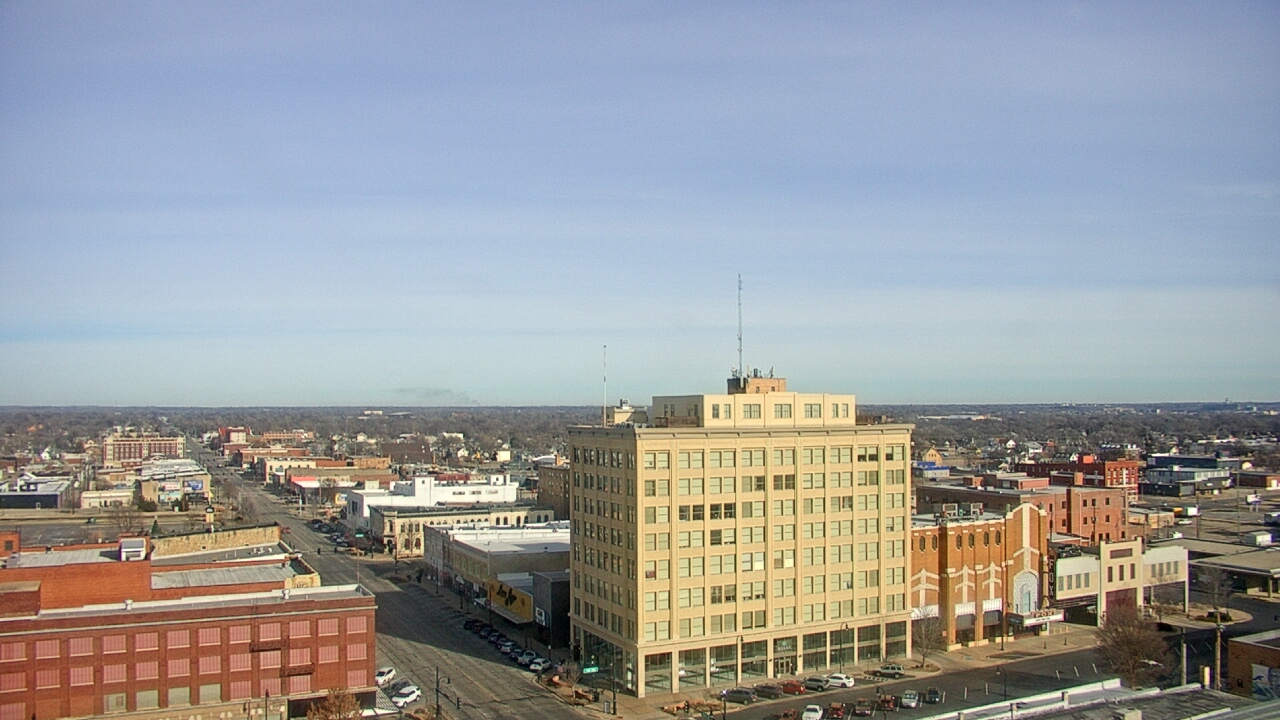 Thumbnail for current weather camera view from First National Bank-Hutchinson in Hutchinson, Kansas