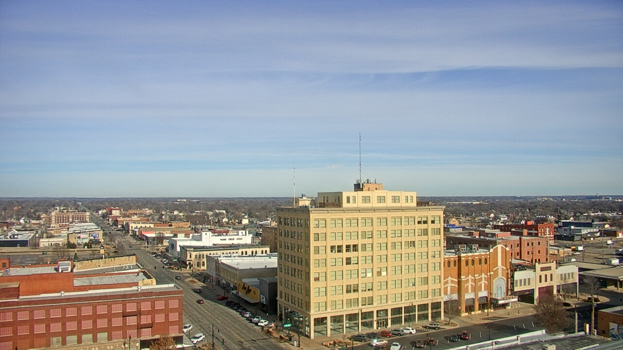 Thumbnail for current weather camera view from First National Bank-Hutchinson in Hutchinson, Kansas