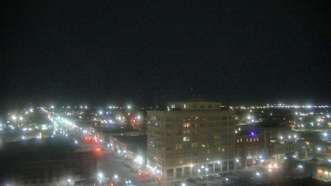 Thumbnail for current weather camera view from First National Bank-Hutchinson in Hutchinson, Kansas