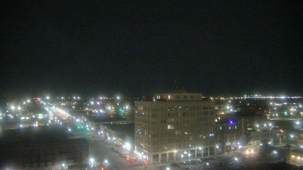 Thumbnail for current weather camera view from First National Bank-Hutchinson in Hutchinson, Kansas