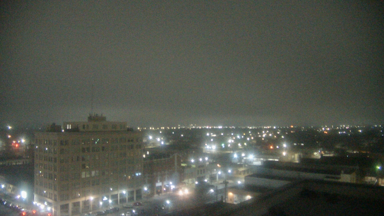 Thumbnail for current weather camera view from First National Bank-Hutchinson in Hutchinson, Kansas