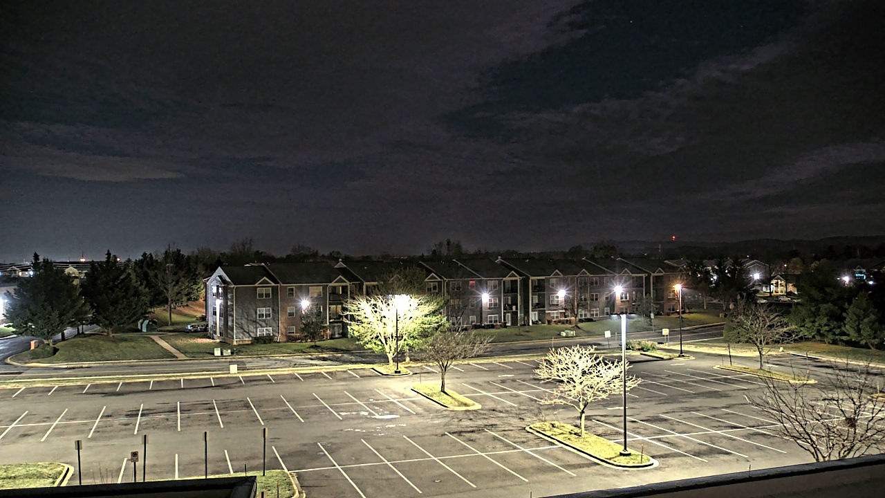 Thumbnail for current weather camera view from Crestwood MS in Ballenger Creek, Maryland