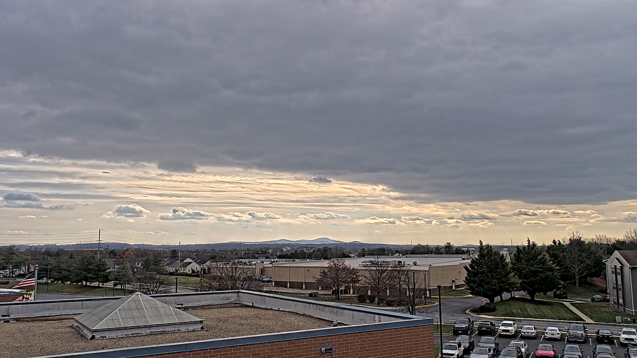 Thumbnail for current weather camera view from Crestwood MS in Ballenger Creek, Maryland