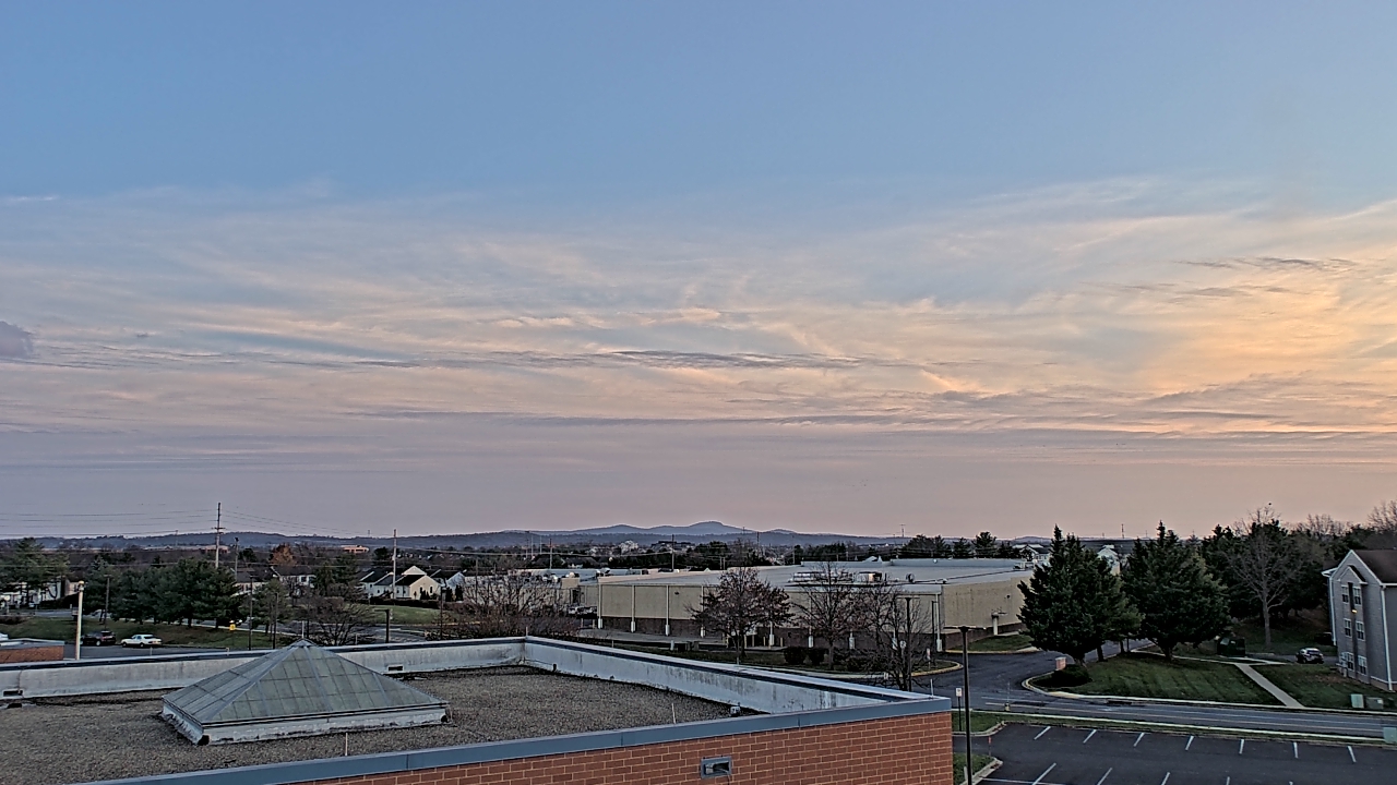 Thumbnail for current weather camera view from Crestwood MS in Ballenger Creek, Maryland