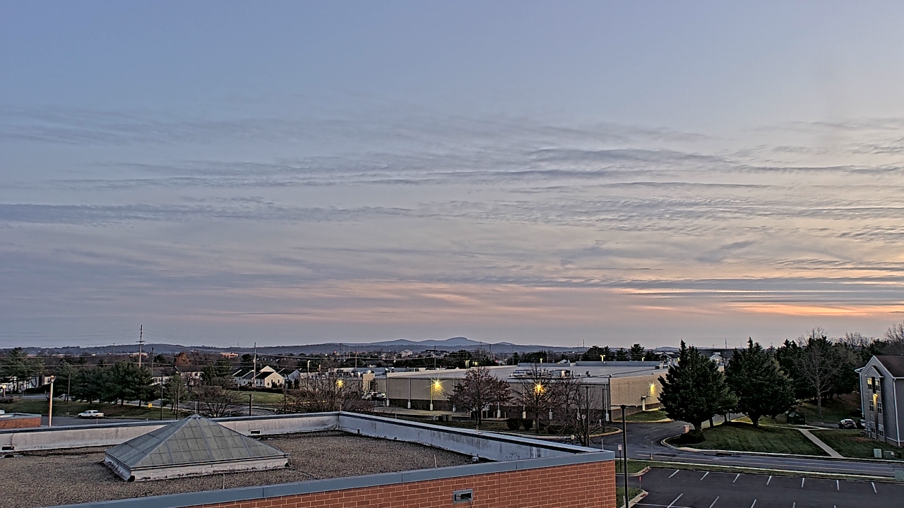 Thumbnail for current weather camera view from Crestwood MS in Ballenger Creek, Maryland