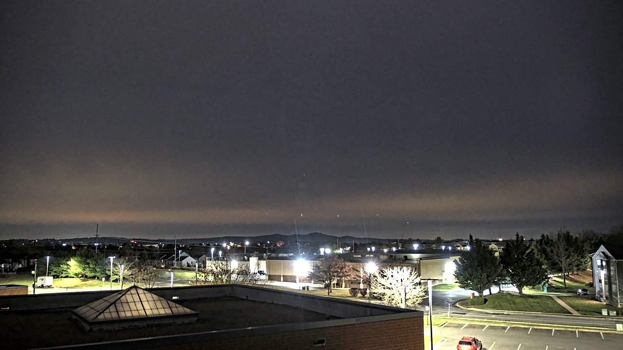 Thumbnail for current weather camera view from Crestwood MS in Ballenger Creek, Maryland