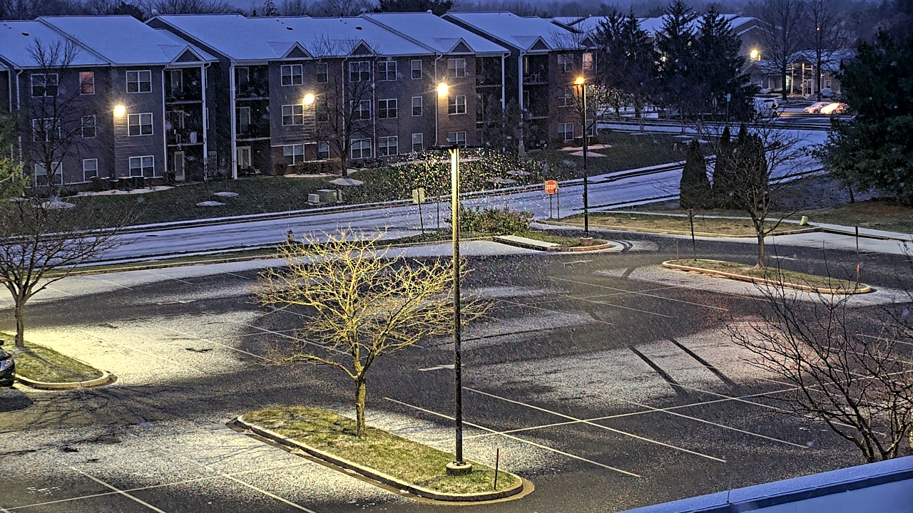 Thumbnail for current weather camera view from Crestwood MS in Ballenger Creek, Maryland