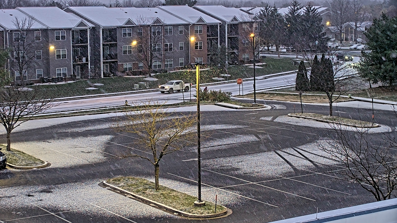 Thumbnail for current weather camera view from Crestwood MS in Ballenger Creek, Maryland