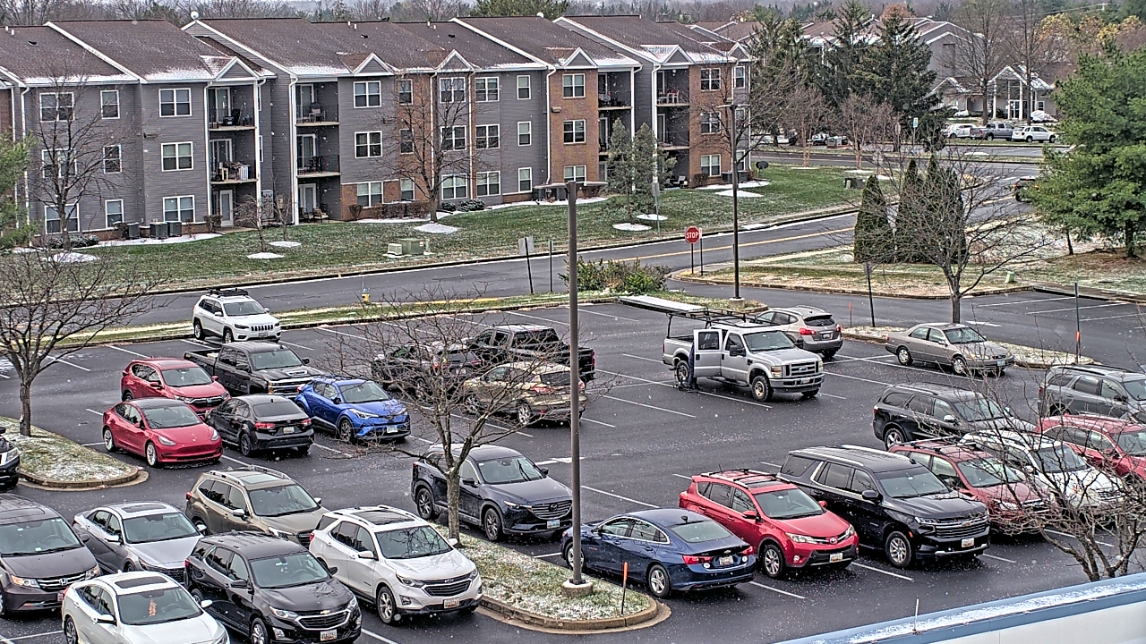 Thumbnail for current weather camera view from Crestwood MS in Ballenger Creek, Maryland