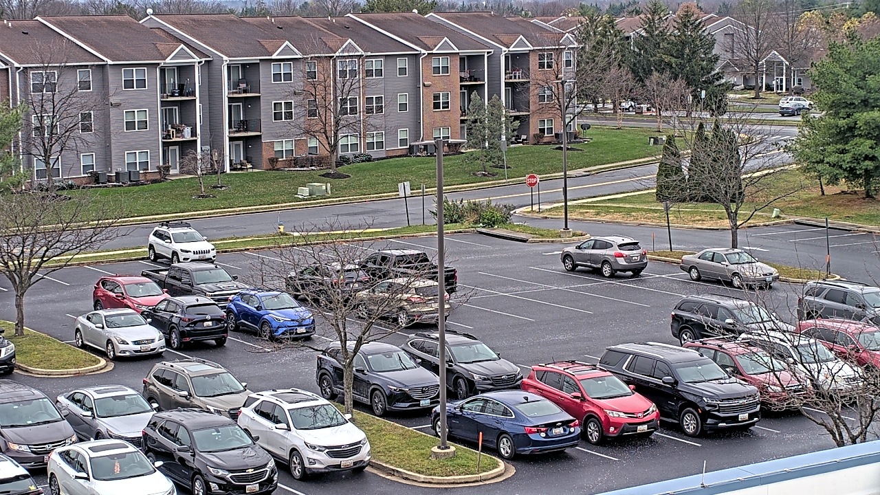 Thumbnail for current weather camera view from Crestwood MS in Ballenger Creek, Maryland