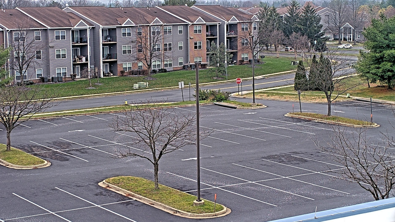 Thumbnail for current weather camera view from Crestwood MS in Ballenger Creek, Maryland