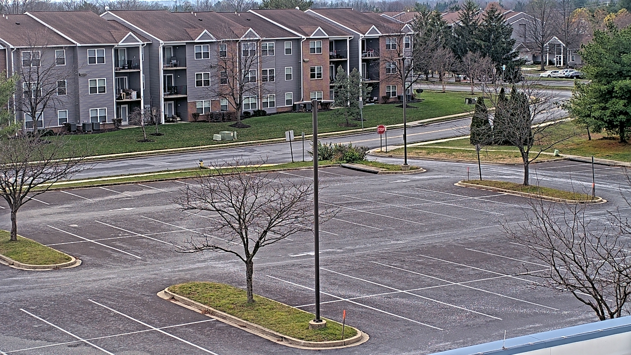 Thumbnail for current weather camera view from Crestwood MS in Ballenger Creek, Maryland