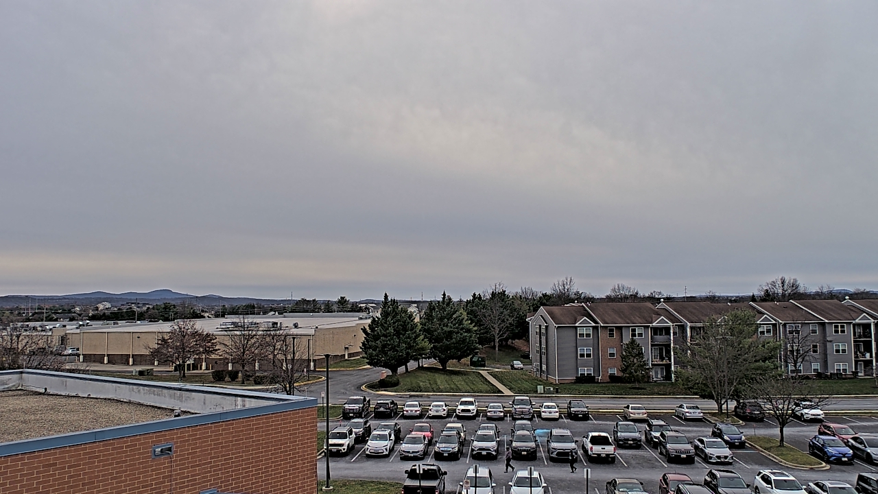 Thumbnail for current weather camera view from Crestwood MS in Ballenger Creek, Maryland